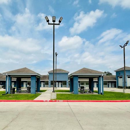Lonestar Inn El Campo المظهر الخارجي الصورة